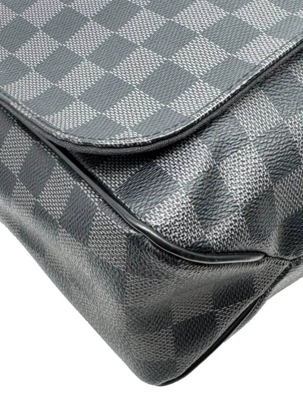 Louis Vuitton  District MM Monogram Eclipse Messenger Bag Black